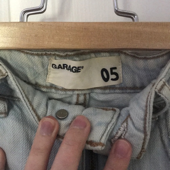 ❤️ EUC Garage Festival Shorts Light Wash - Picture 7 of 8